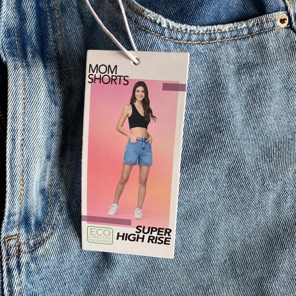 High Rise Denim Shorts - Picture 4 of 5